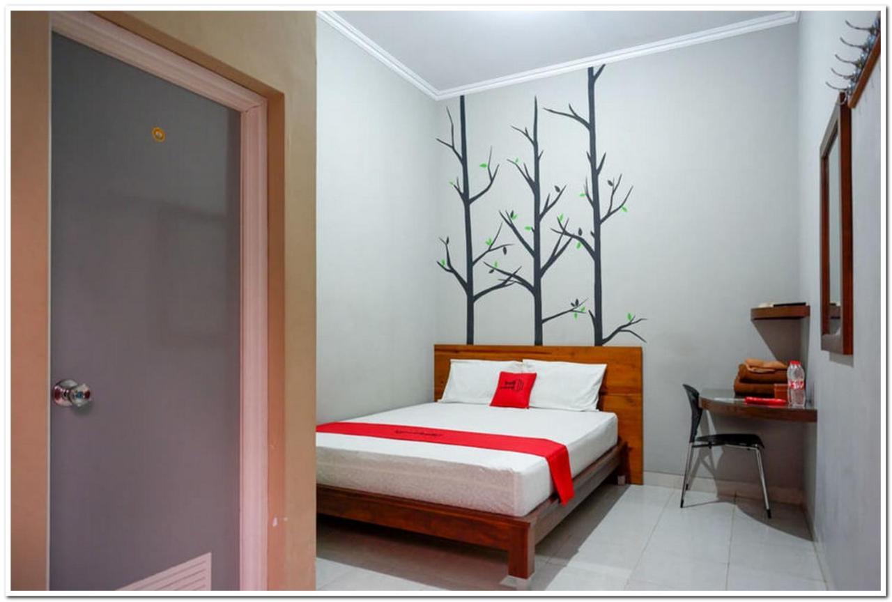Reddoorz Near Jogja Expo Center 2 Hotel Baturetno Kültér fotó